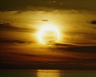 20071108004055-eclipsesol.jpg